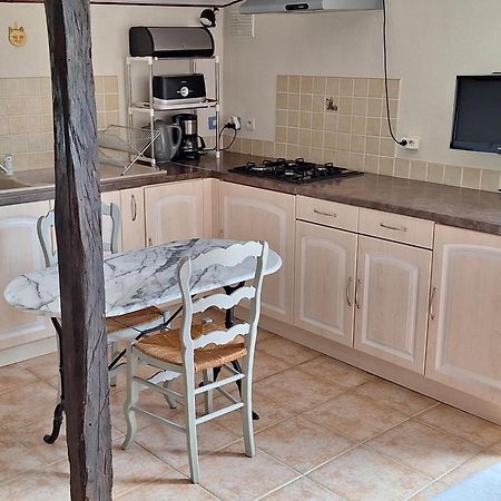 Gite Pouton Saint-Loubouer Bagian luar foto